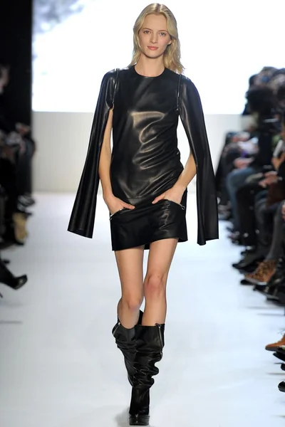 Look 43